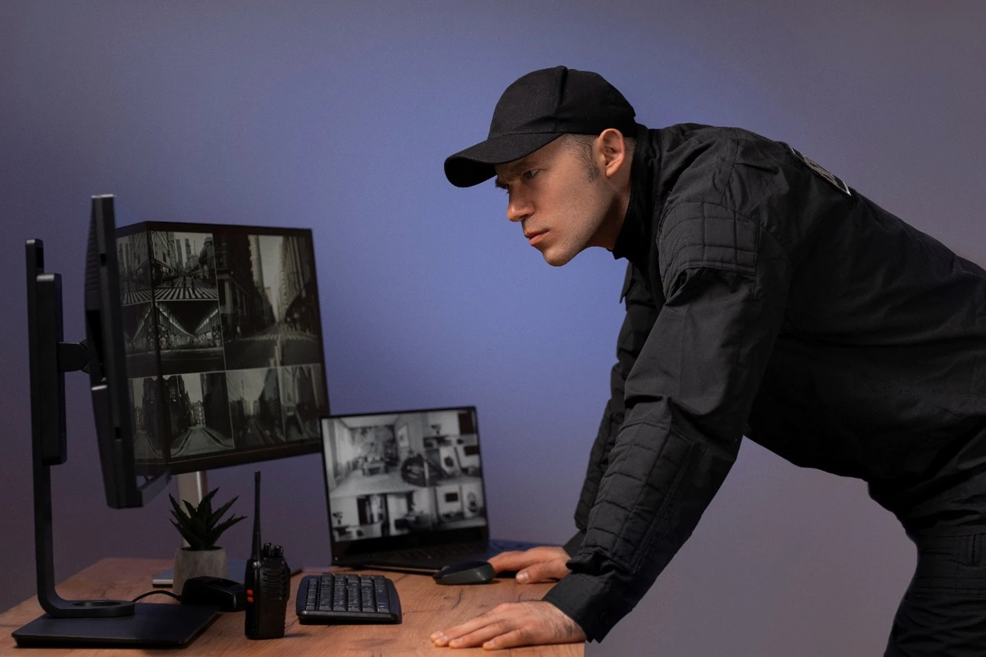 How a Security Guard Company Enhances Safety for Industrial and Warehouse Operations